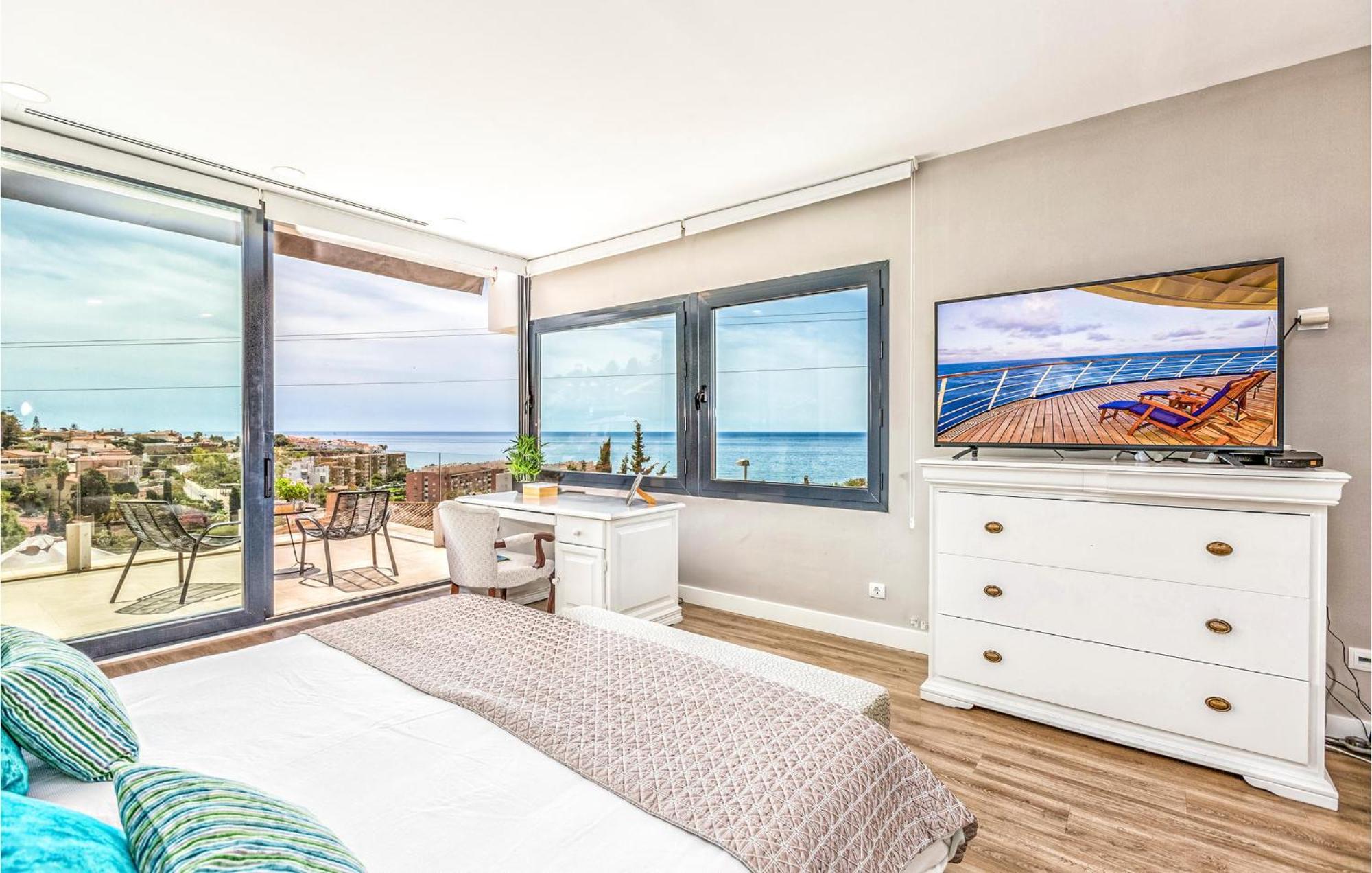Awesome Home In Cala Del Moral With Kitchen La Cala Del Moral 外观 照片